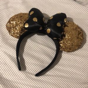 Black and Gold Minnie Mouse Ears